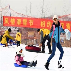 莒县浮来青四季滑雪场赏析